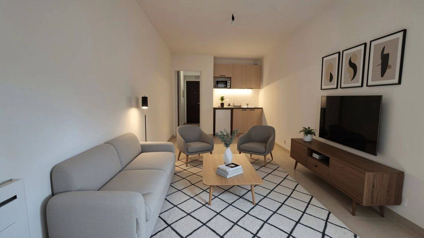 Maison à louer, 26m², CANNES
