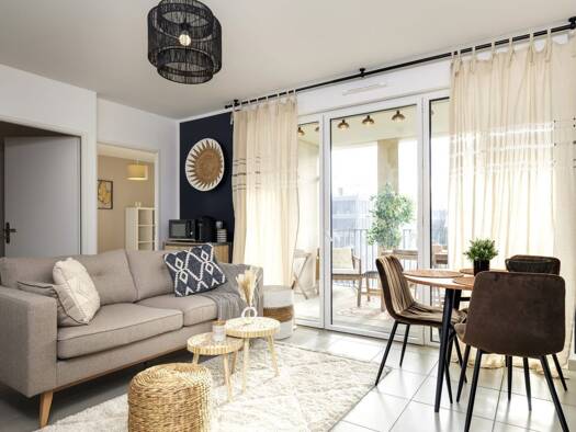 Colocation à louer 545 € 4 pièces 3 chambres 68 m² Étage 3/7 Bordeaux 33100