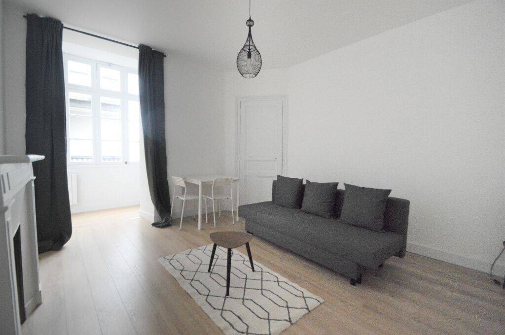 Maison à louer, 26m², PAU