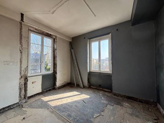 Appartement à vendre 165 000 € 5 pièces 1 chambre 36,1 m² Étage 2/3 Vaise Lyon 9ème arrondissement 69009