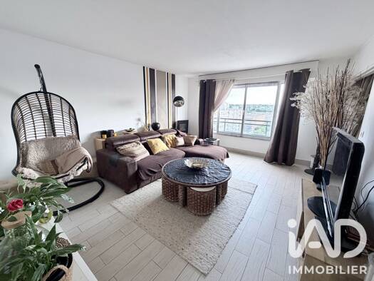 Appartement à vendre 159 000 € 5 pièces 4 chambres 97,65 m² Étage 8/16 Plaine Nord Épinay-sous-Sénart 91860