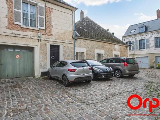 Duplex à vendre 77 500 € 1 pièce 150 m² RDC Plateau Laon 02000