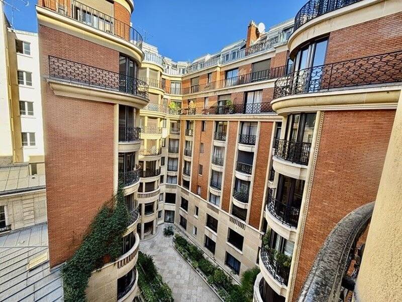 Maison à louer, 27m², PARIS 8E