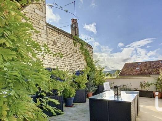 Maison de ville à vendre 152 000 € 7 pièces 5 chambres 157 m² 35 m² de terrain Est Bar-sur-Aube 10200