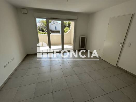 Appartement à louer 550 € 2 pièces 1 chambre 40,2 m² RDC Saint Assiscle-Mailloles Perpignan 66000