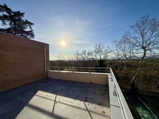 Appartement à vendre 305 000 € 3 pièces 2 chambres 78 m² Étage 2/2 Bourg Sud Veauche 42340