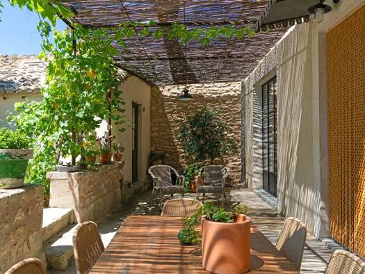 Maison à vendre 1 400 000 € 6 pièces 3 chambres 145 m² 273 m² de terrain Ceinture-Centre Ville Saint-Rémy-de-Provence 13210