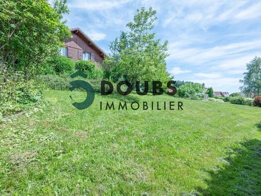 Maison à vendre 395 000 € 6 pièces 4 chambres 164 m² 911 m² de terrain Le Russey 25210