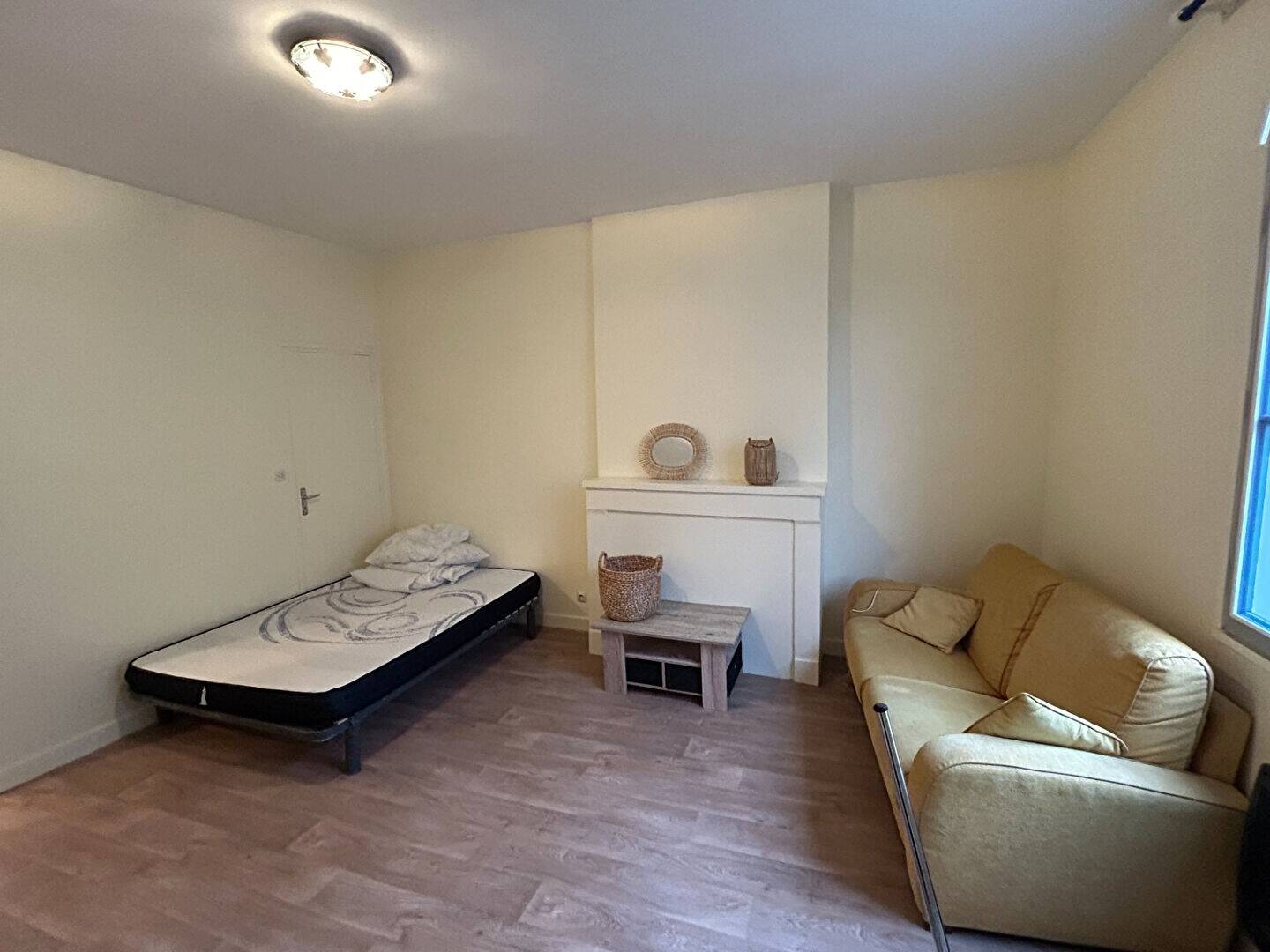 Maison à louer, 33m², POITIERS