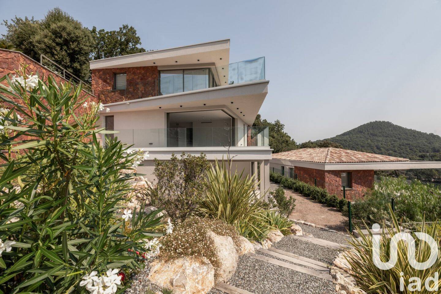 Maison à vendre, 138m², LES ADRETS DE L'ESTEREL