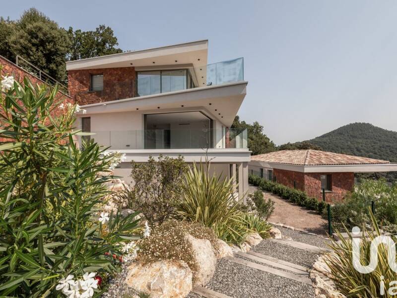 Maison à vendre, 138m², LES ADRETS DE L'ESTEREL
