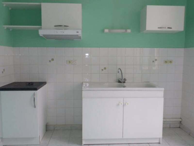 Maison à louer, 28m², LONGUE JUMELLES