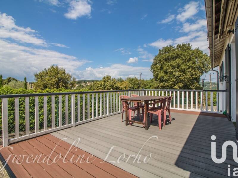 Maison à vendre, 225m², PUY L'EVEQUE
