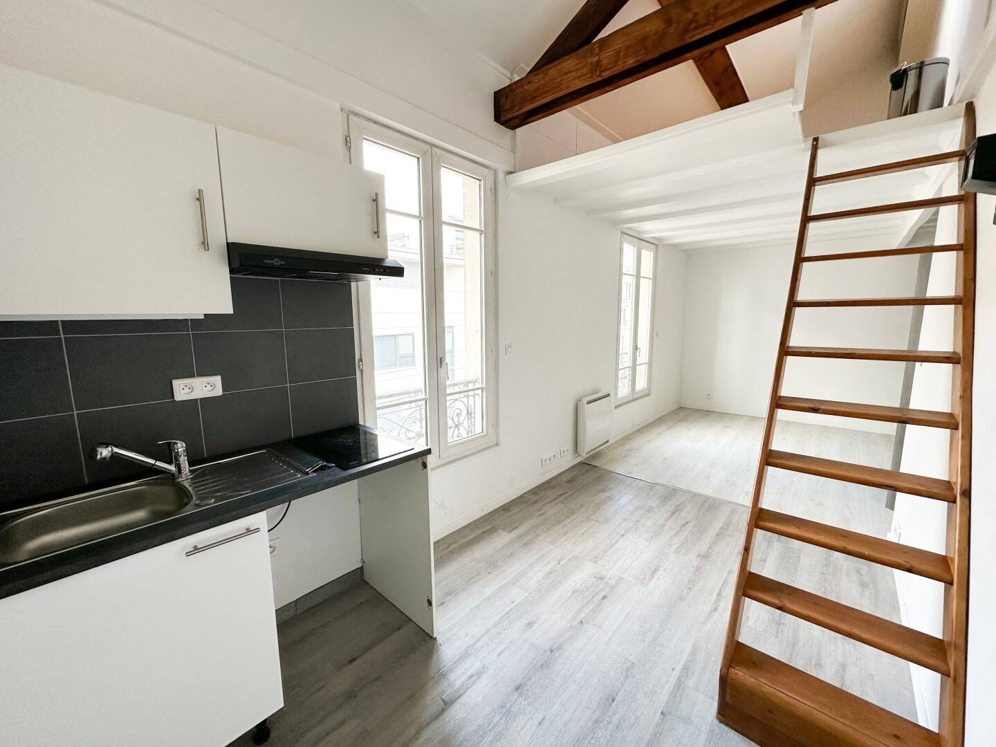 Maison à louer, 29m², LEVALLOIS PERRET