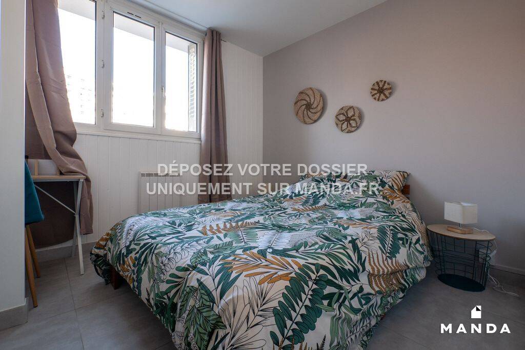 Grenoble — 5