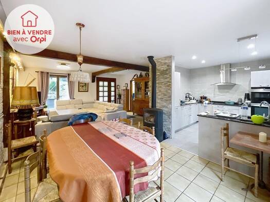 Maison à vendre 378 000 € 5 pièces 4 chambres 209 m² 1 388 m² de terrain Seraincourt 95450