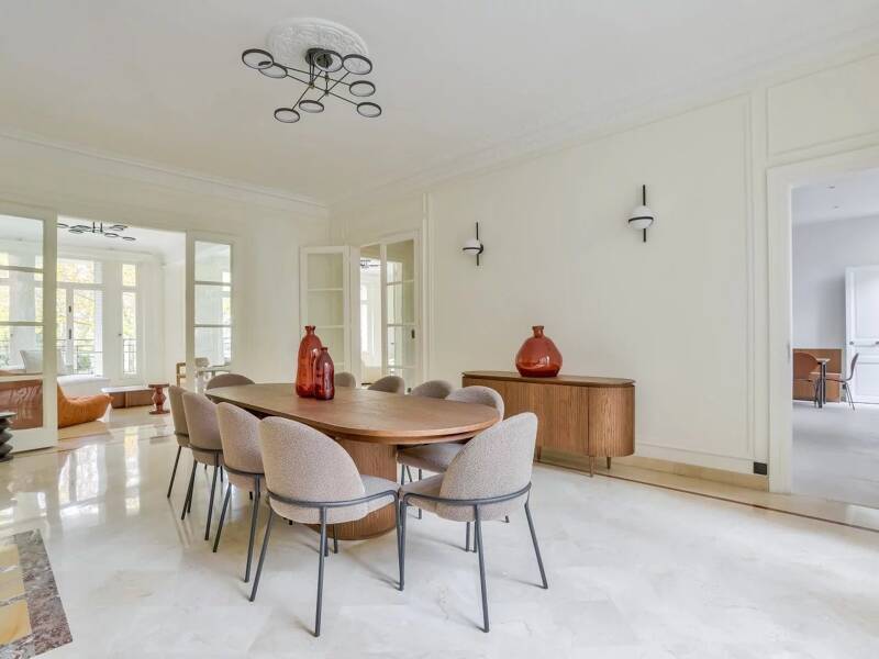 Maison à louer, 350m², PARIS 16E