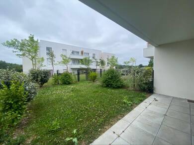 Appartement à louer 905 € 3 pièces 2 chambres 69 m² RDC Poulfranc et Marais Sene 56860