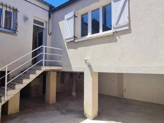 Immeuble à vendre 230 800 € 109 m² Margny-lès-Compiègne 60280