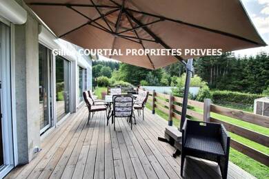 Maison de plain-pied à vendre 179 000 € 8 pièces 5 chambres 173 m² 1 162 m² de terrain Craponne-sur-Arzon 43500