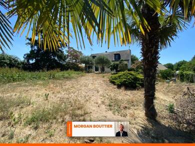 Maison à vendre 129 990 € 6 pièces 5 chambres 153 m² 2 128 m² de terrain La Metairie Longué-Jumelles 49160