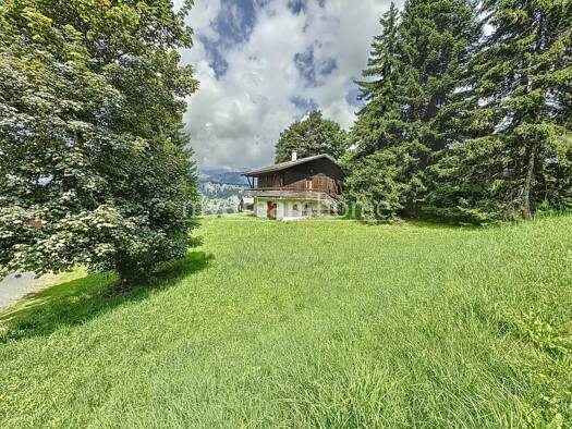 Chalet à vendre 945 000 € 7 pièces 4 chambres 100 m² 1 105 m² de terrain Crest-Voland 73590