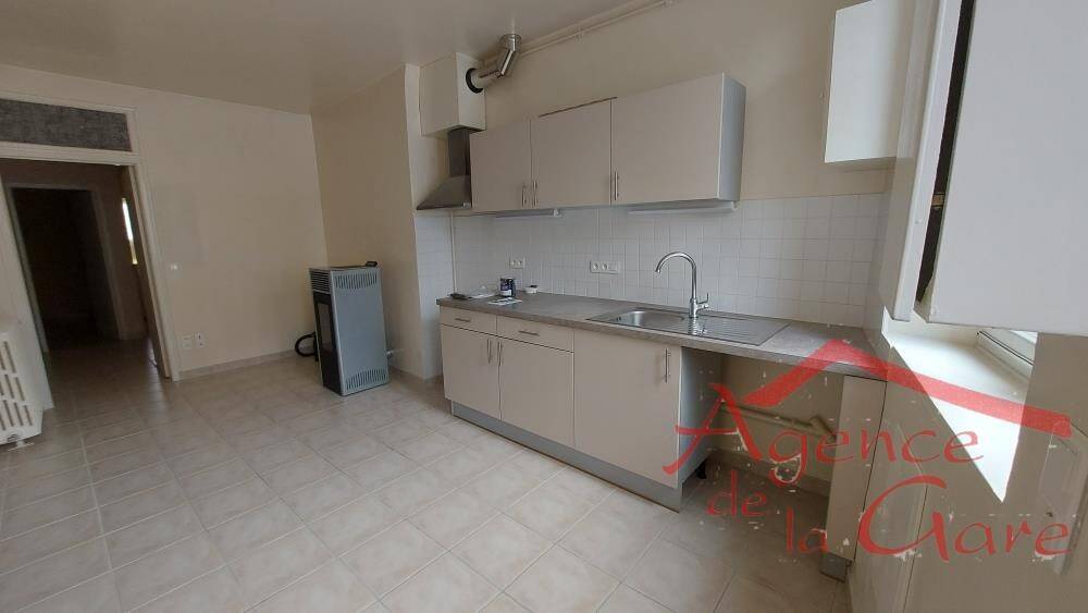 Maison à louer, 65m², SEZANNE