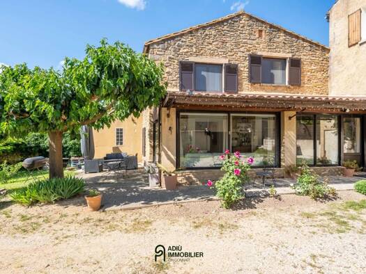 Maison à vendre 349 000 € 4 pièces 2 chambres 104 m² 603 m² de terrain Centre Est Uzès 30700