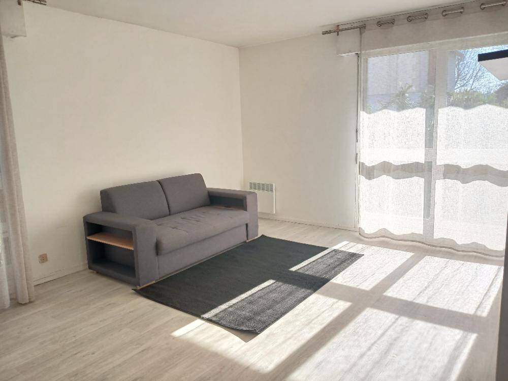 Maison à louer, 44m², SAINT MAUR DES FOSSES