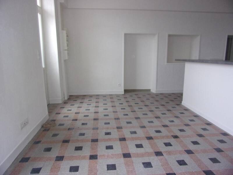 Maison à louer, 45m², ROLLEBOISE