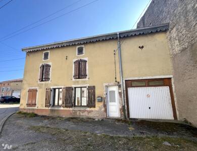 Maison à vendre 84 400 € 6 pièces 4 chambres 180 m² 275 m² de terrain Moyen 54118