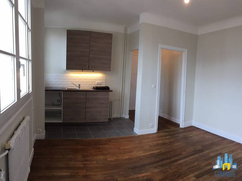Maison à louer, 36m², COURBEVOIE