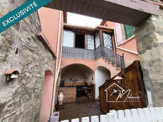 Maison à vendre 175 000 € 5 pièces 2 chambres 85 m² 140 m² de terrain La Sauvetat 63730