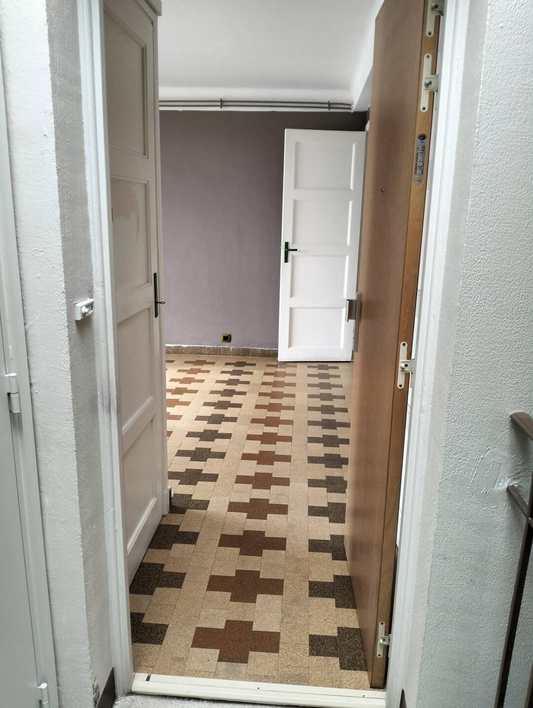 Maison à louer, 39m², CANNES
