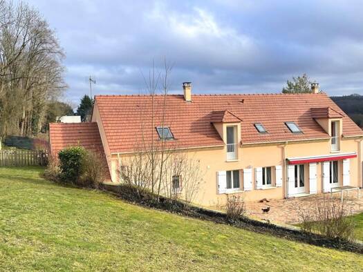 Maison à vendre 459 000 € 7 pièces 4 chambres 175 m² 3 945 m² de terrain Brueil-en-Vexin 78440