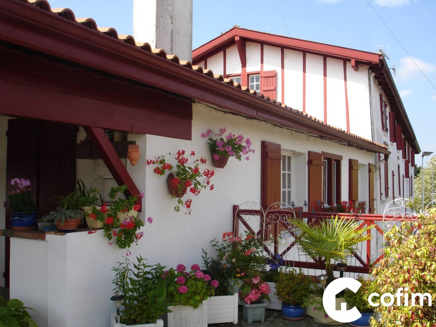 Maison à vendre, 300m², LA BASTIDE CLAIRENCE