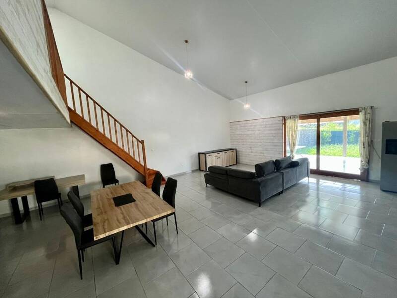 Maison à vendre, 102m², MACOURIA