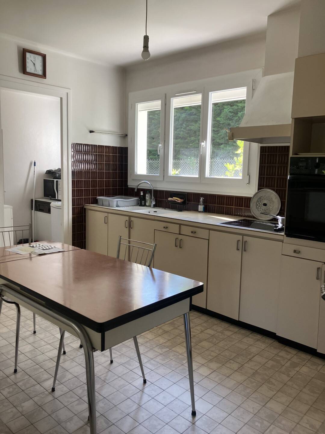 Maison à vendre, 167m², SAINT GENIS LES OLLIERES