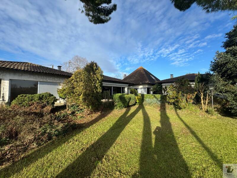Maison à vendre, 240m², BERGERAC