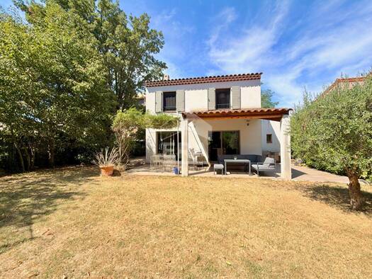 Maison à vendre 441 000 € 5 pièces 3 chambres 105 m² 538 m² de terrain Peyrolles-en-Provence 13860