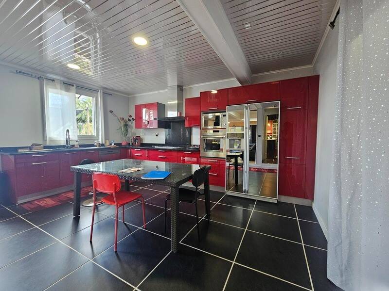 Maison à vendre, 301m², LE TAMPON