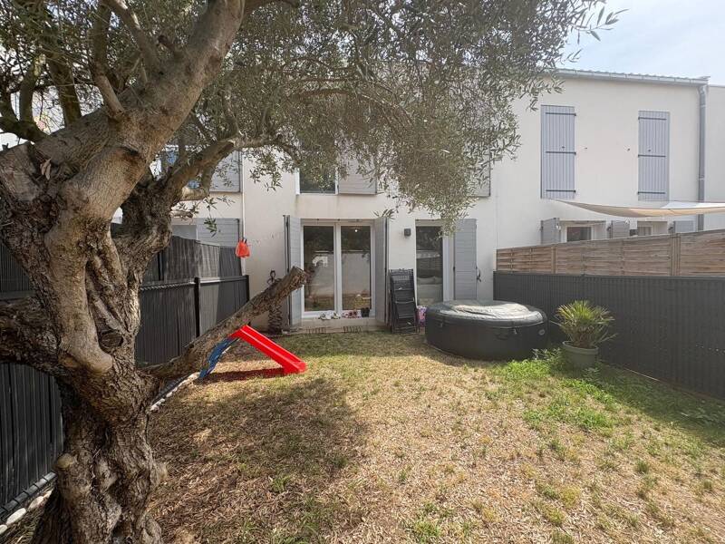 Maison à louer, 83m², PEROLS