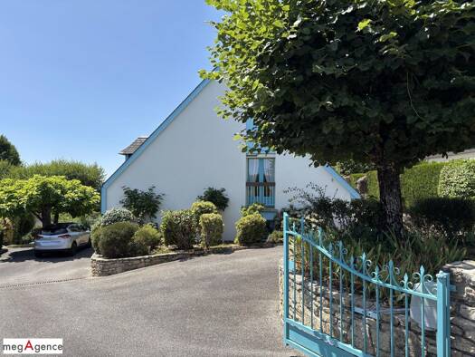 Maison à vendre 275 000 € 6 pièces 5 chambres 175 m² 1 293 m² de terrain Chameyrat 19330