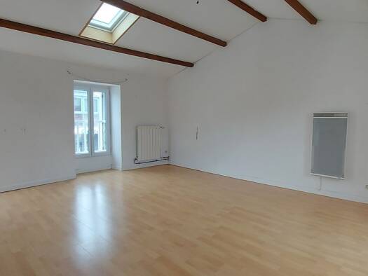 Maison de ville à vendre 177 140 € 4 pièces 3 chambres 96 m² 716 m² de terrain Saint-Christophe-du-Ligneron 85670