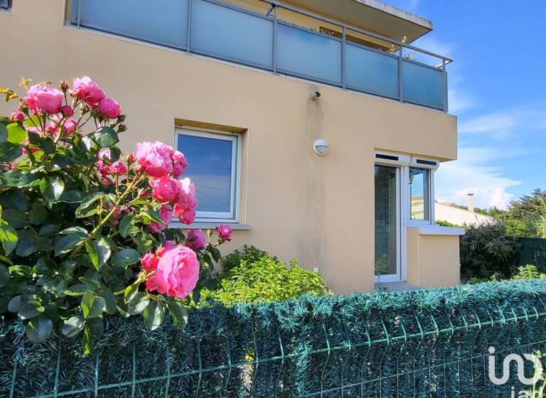 Appartement à vendre 199 500 € 3 pièces 2<br/>chambres 61 m²<br/>superficie RDC/2<br/>étage Etangs et Plages Marseillan Plage 34340