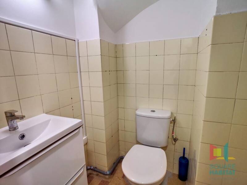 Maison à louer, 13m², NICE