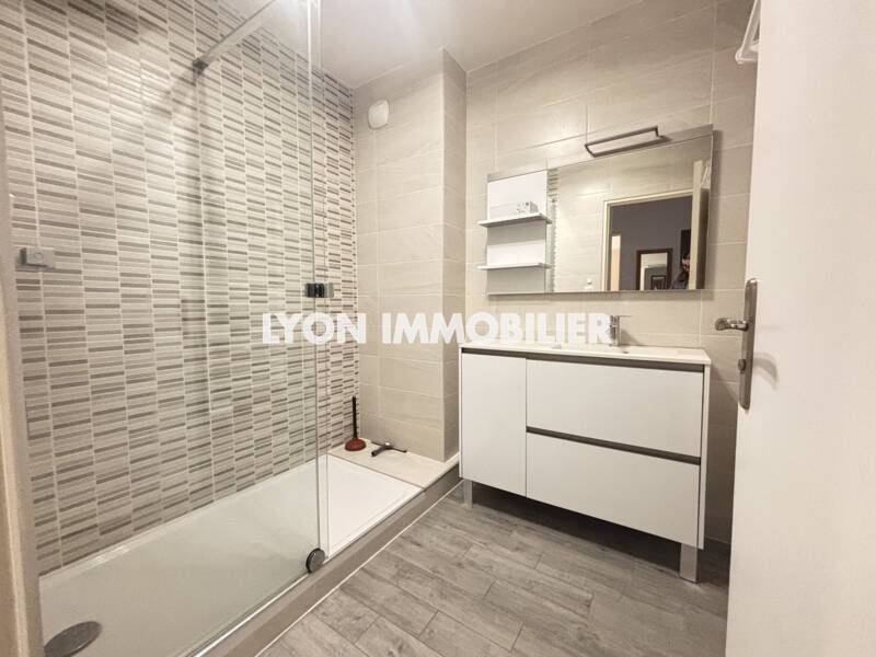 Maison à louer, 84m², LYON 3E