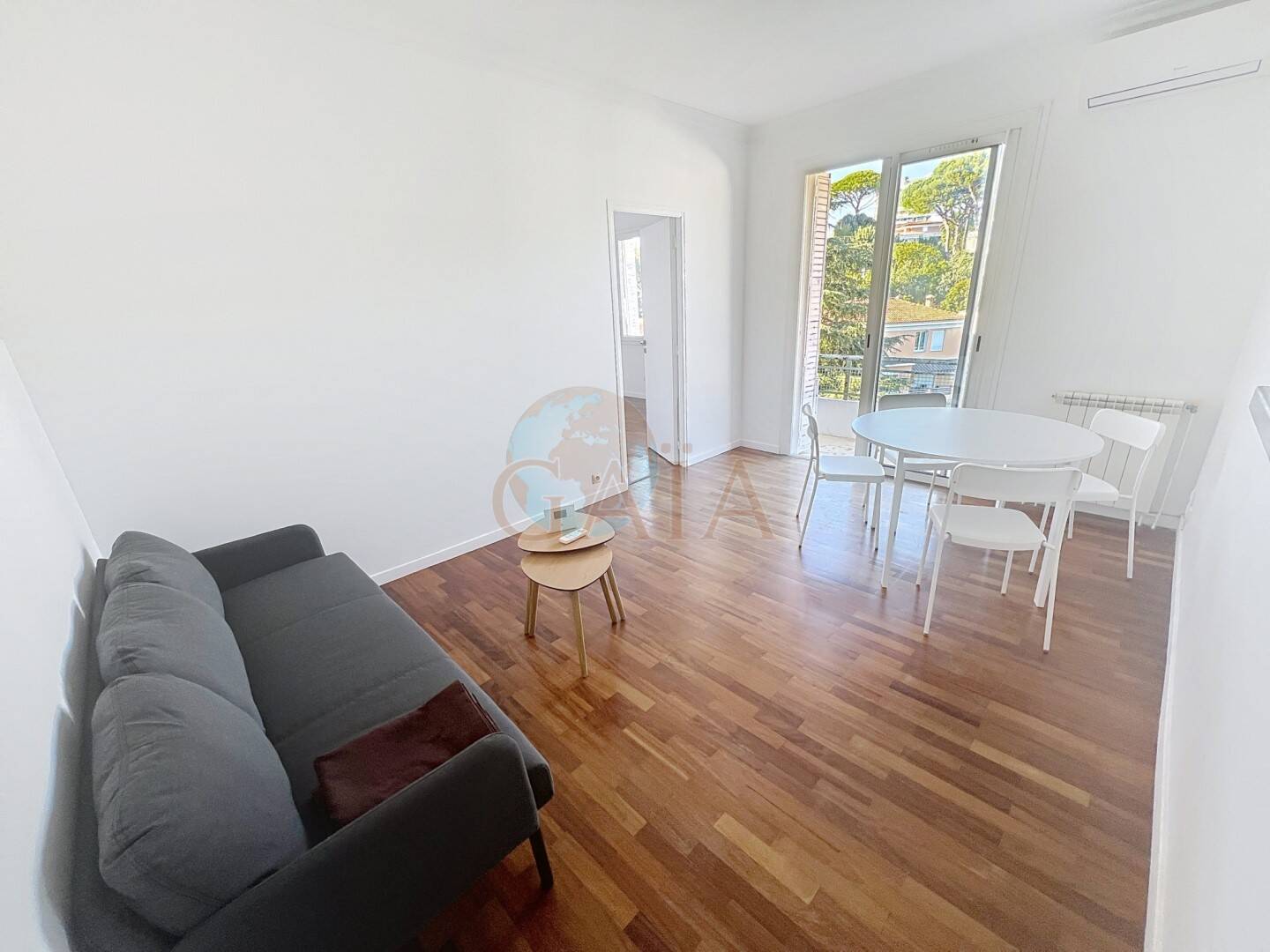 Maison à louer, 58m², CANNES
