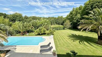Maison à vendre 1 449 000 € 10 pièces 7 chambres 400 m² 4 800 m² de terrain Saint Esprit Bayonne 64100