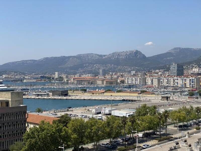 Maison à louer, 68m², TOULON